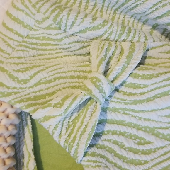 Dress heavy acrylic handmade no darts lime green - Picture 2 of 5